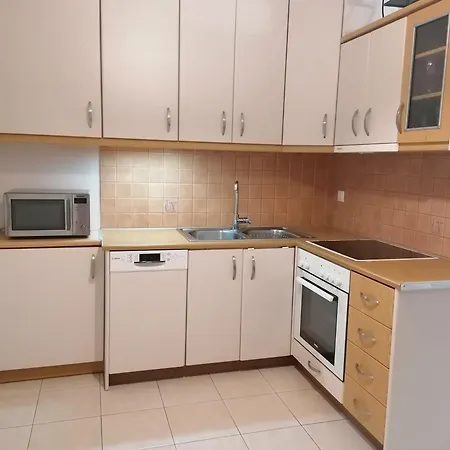 Vkastri Apartment *